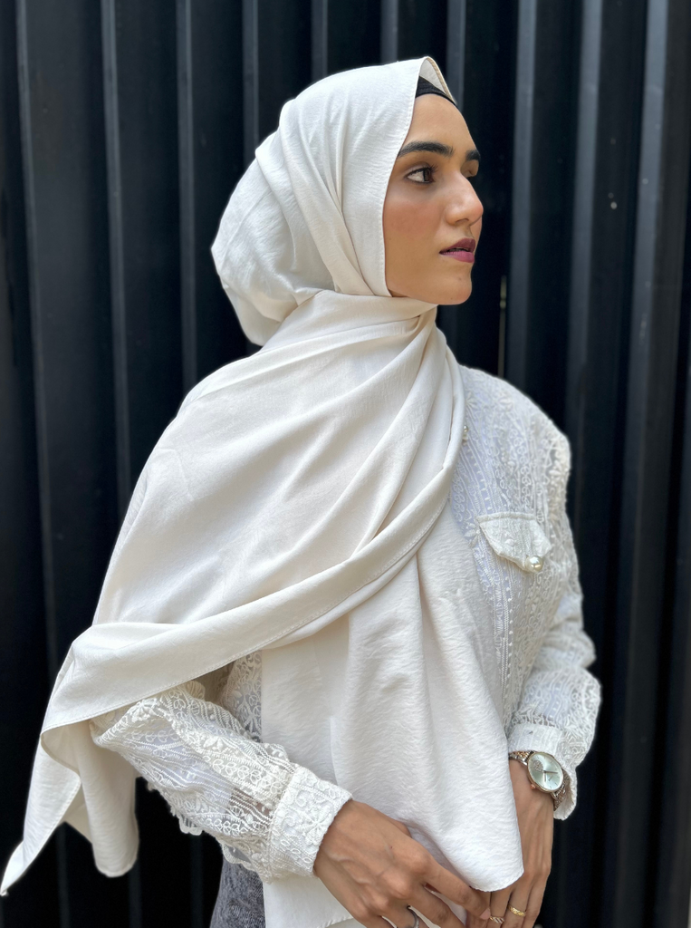 SHOP Snow White Malaysian Cotton Hijab - Modest Essentials