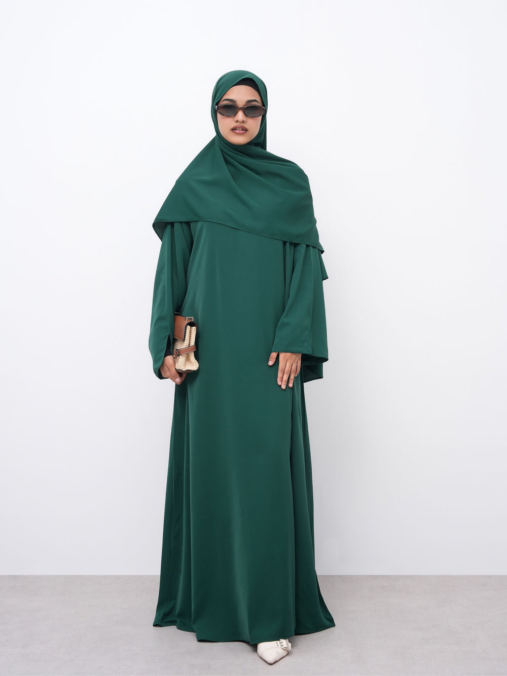 Essential Abaya - Straight Fit - Pesto