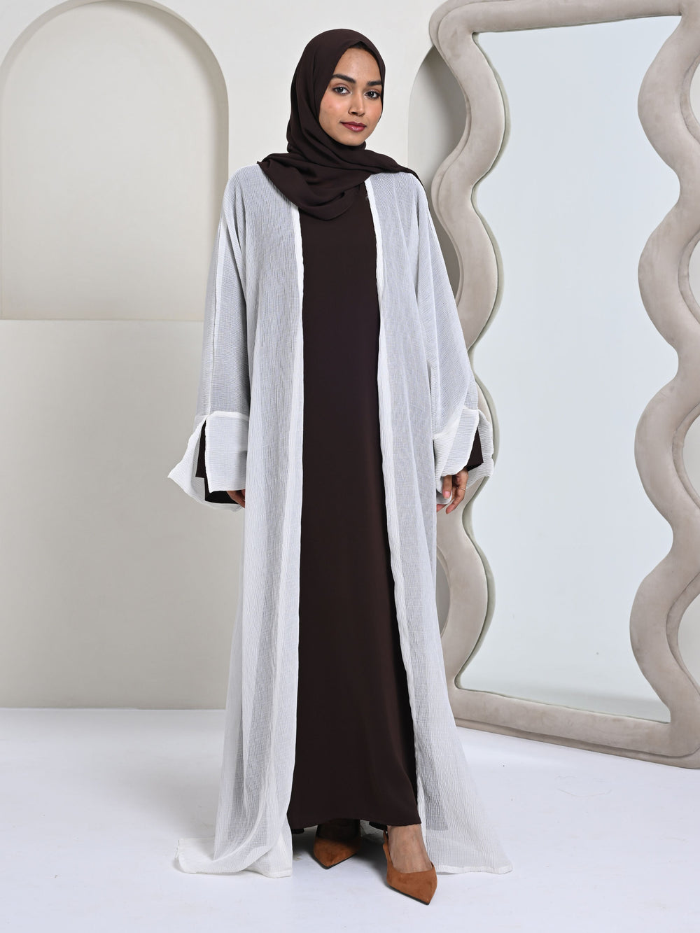 Crinkled Open Abaya - White