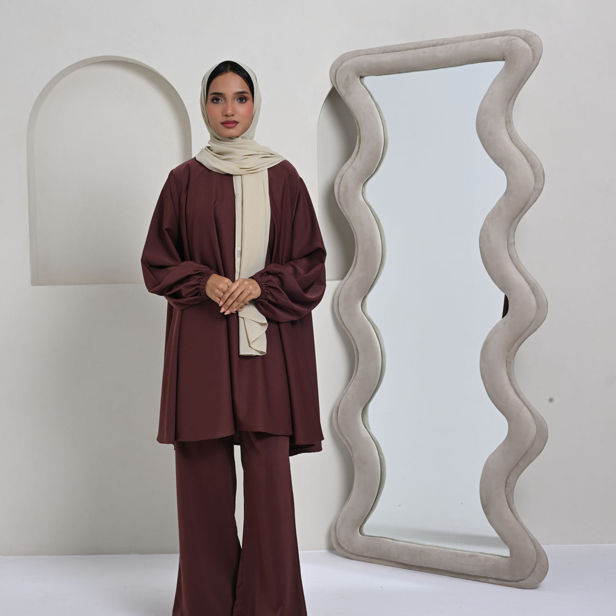 Essential Relaxed Co-ord Set - Dark Brown – Modest Essentials
