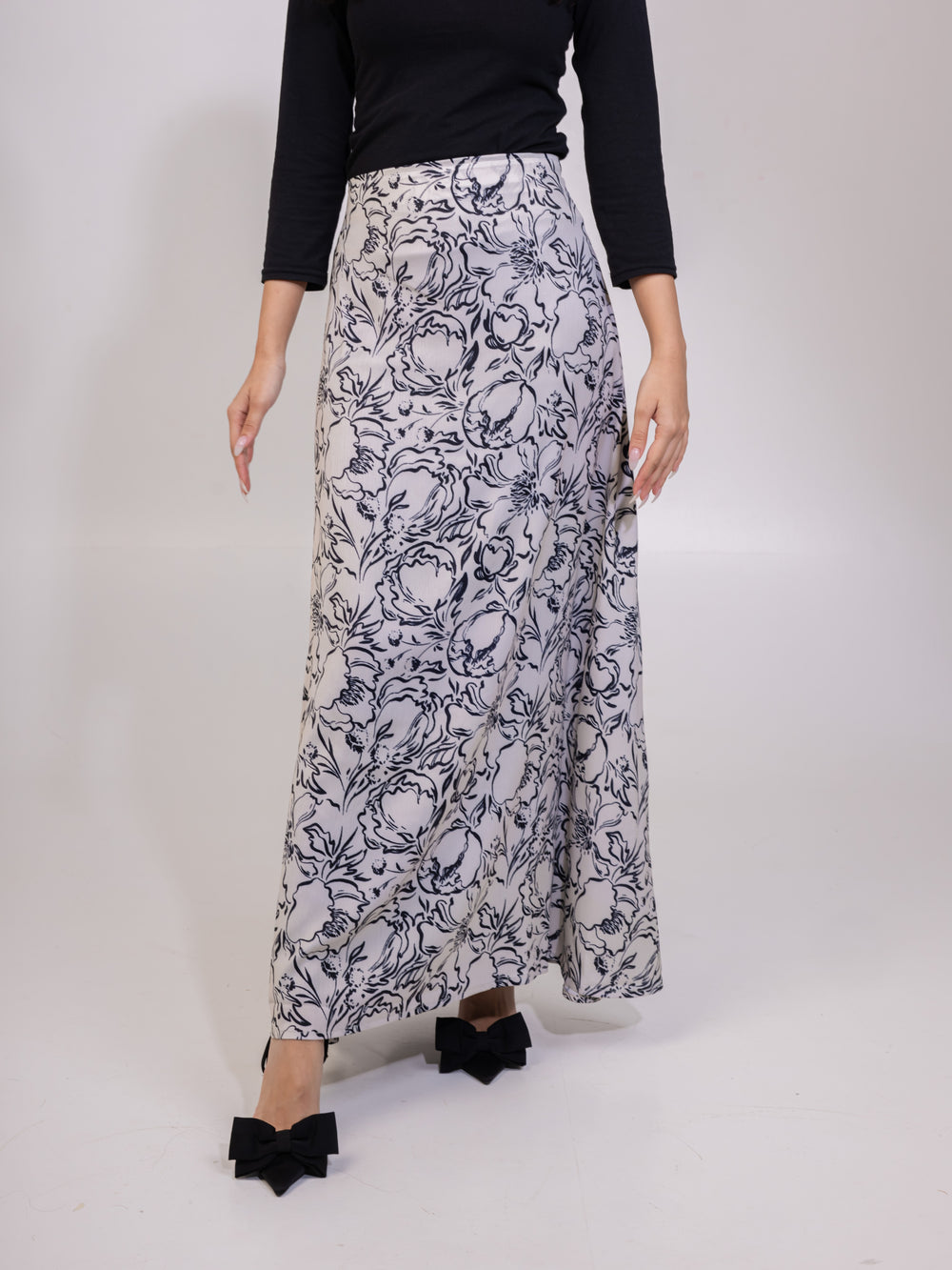 Zahri High Waist Skirt