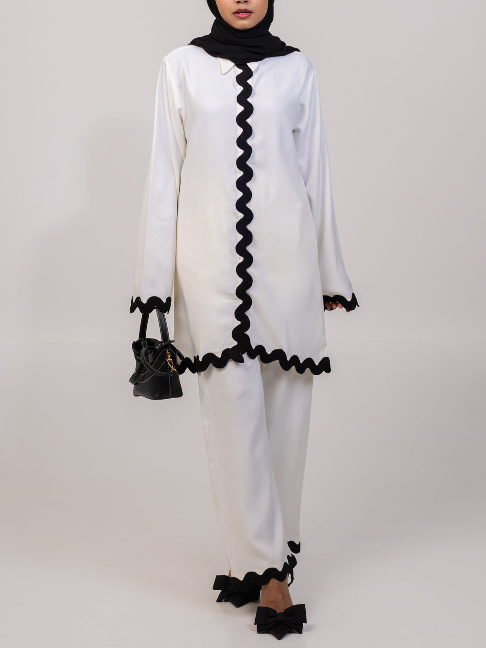 Sadaf Scallop Edge Set - White