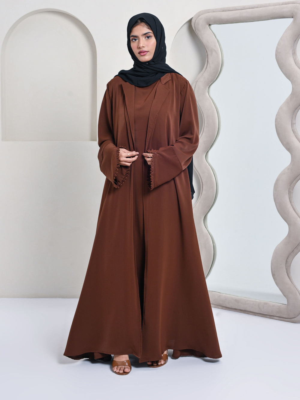 Maryam Abaya - Brown