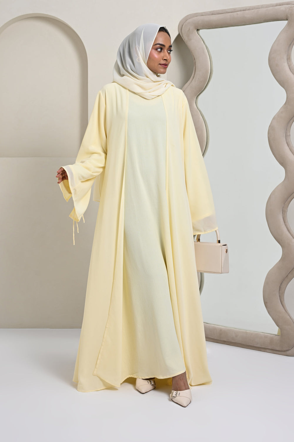 Qaws 2 Piece Abaya - Yellow