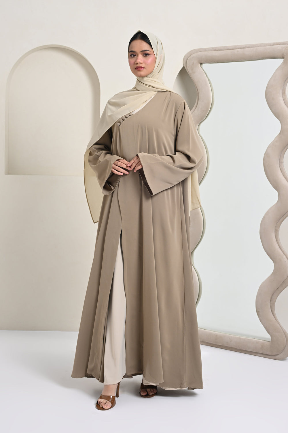 Munah Abaya - Olive Brown