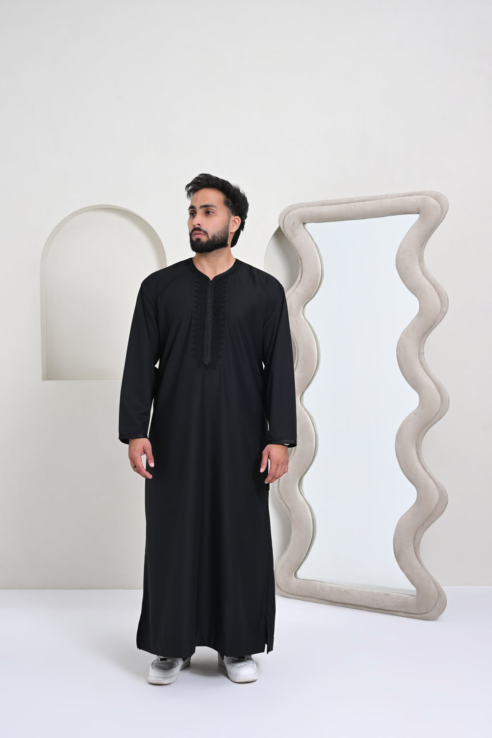 Full-Sleeve Moroccan Thobe - Black