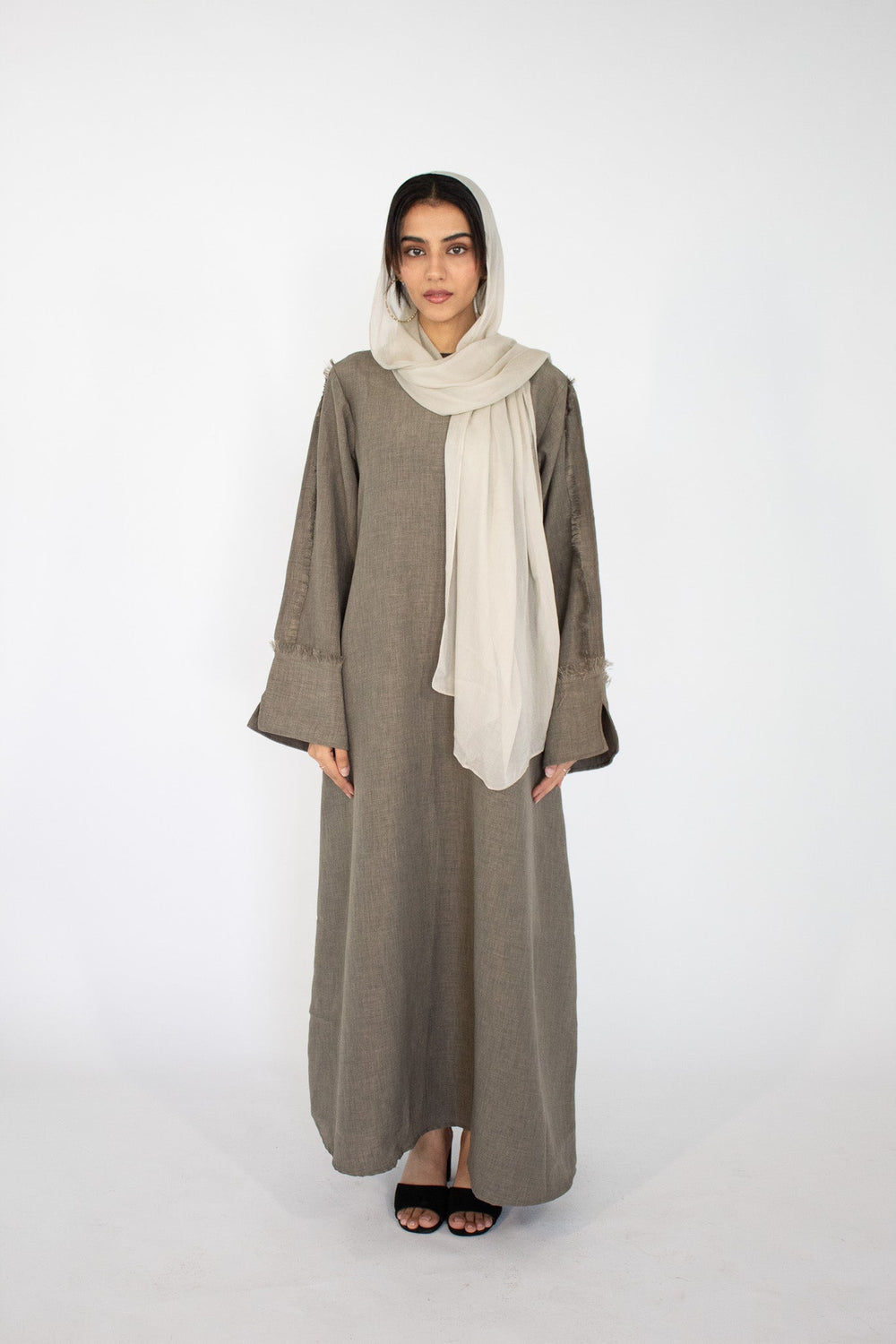 Aisha Linen Fringe Abaya - Olive