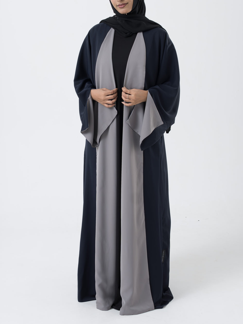 Raha Reversible Abaya - Navy & Grey