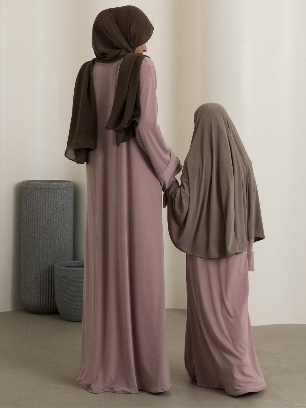 Kids Essential Moss Crepe Abaya - Pink