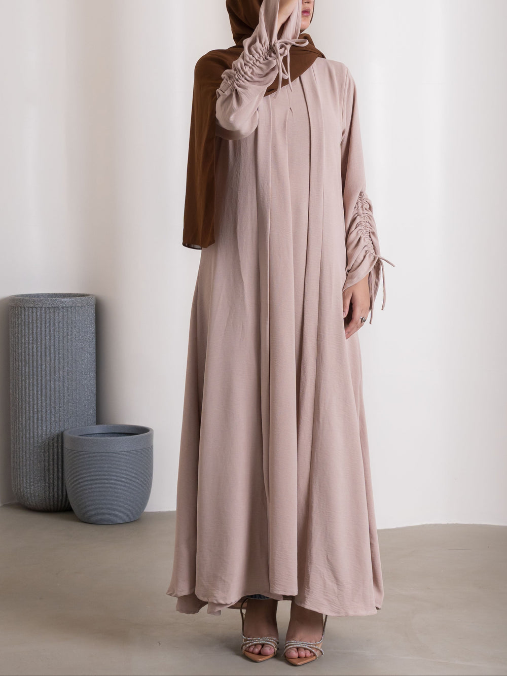 Manaahil 2-Piece Abaya - Beige
