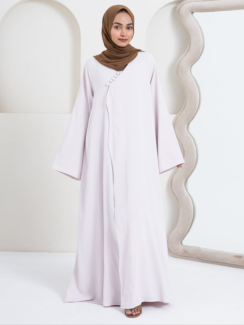 Munah Abaya - Beige