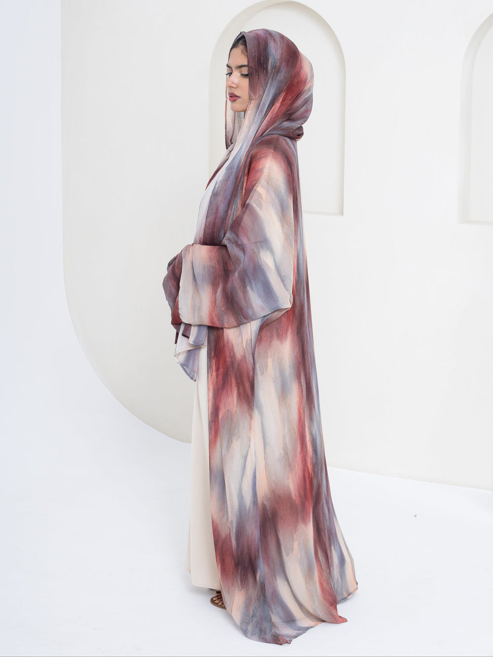 Dareen Open Abaya - Maroon