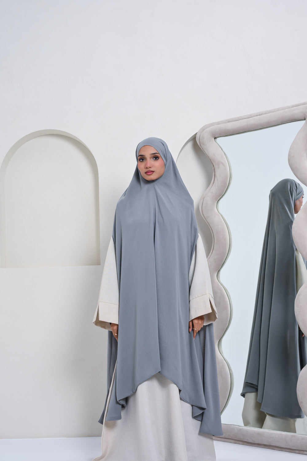Essential Chiffon Khimar - Grey