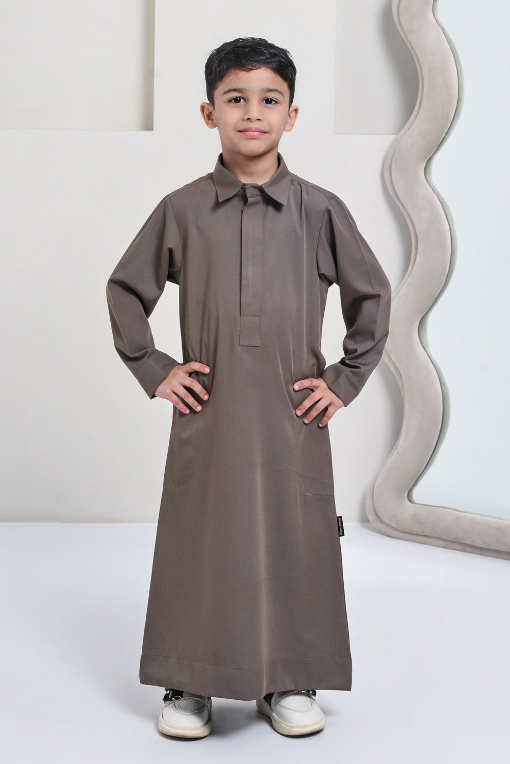 Kids Essential Qatar Thobe - Brown