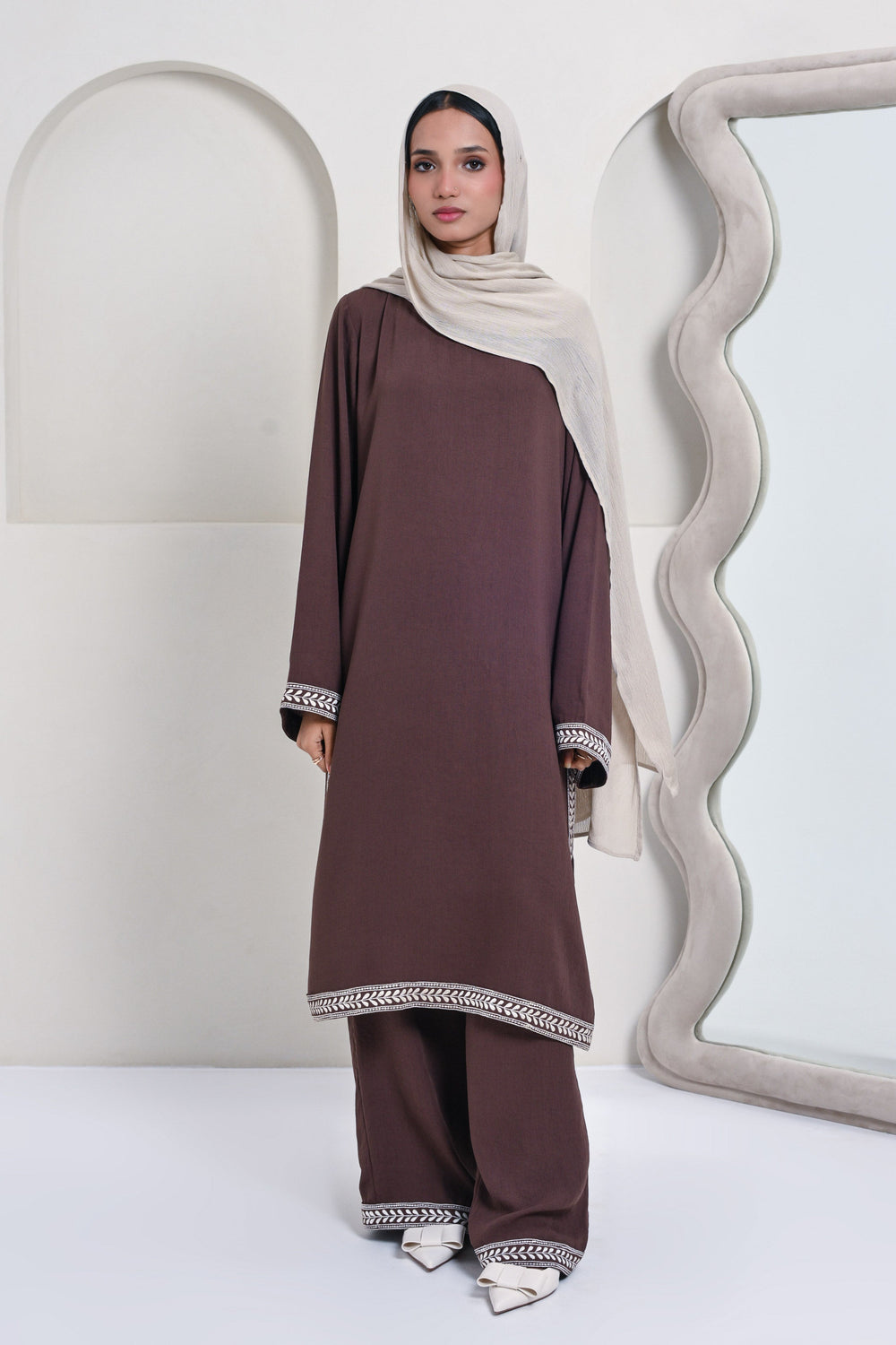 Embroidered Longline Set - Dark Brown