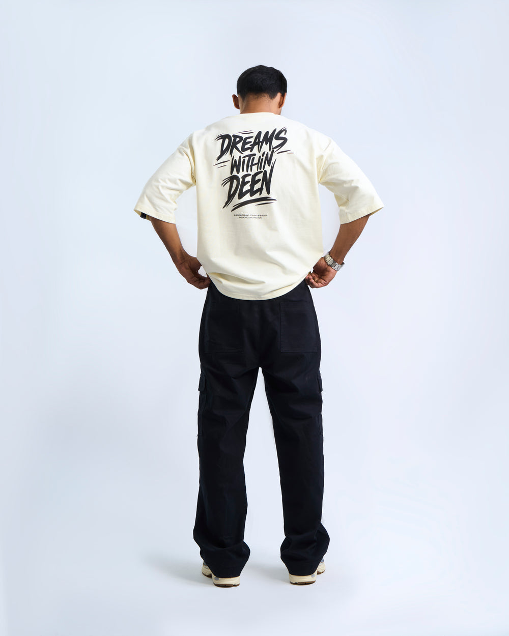 Dreams Withing Deen - Off-White - Oversized T-Shirt
