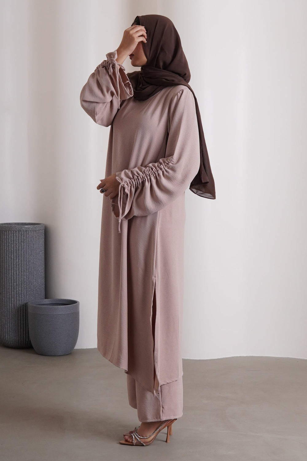 Manaahil Ruched Sleeves Co-Ord Set - Beige