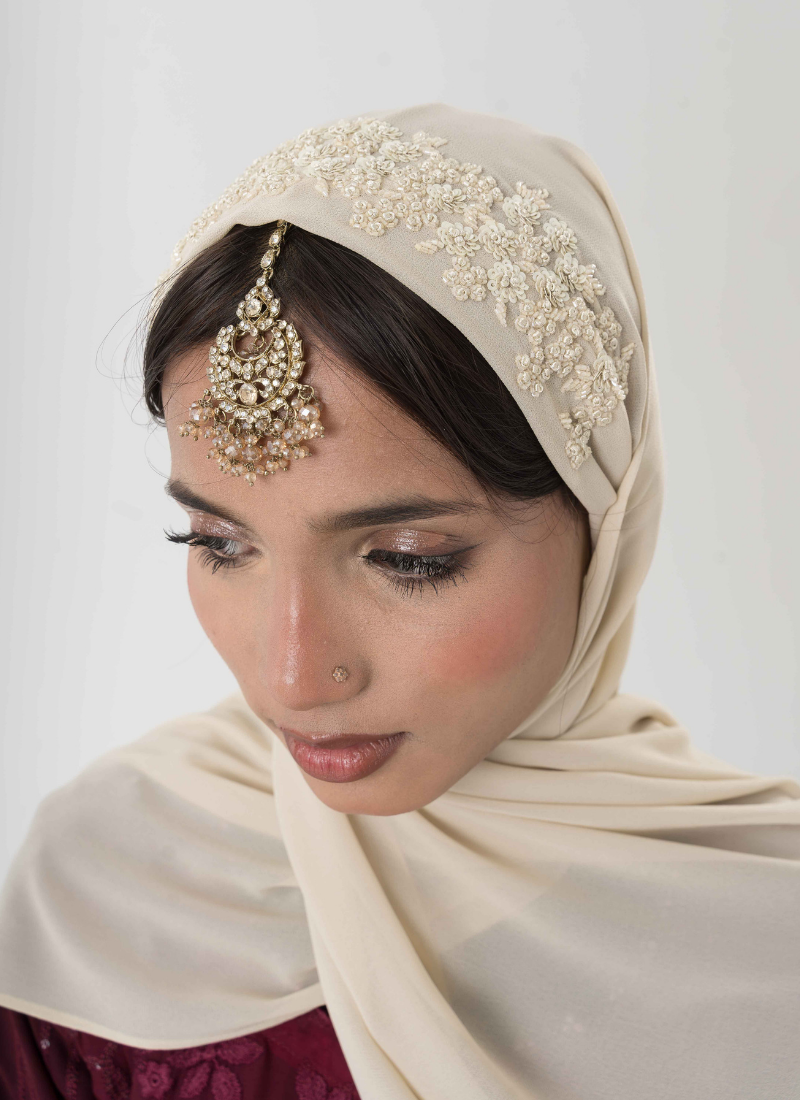 Dil-Naaz Embroidered Hijab - Beige