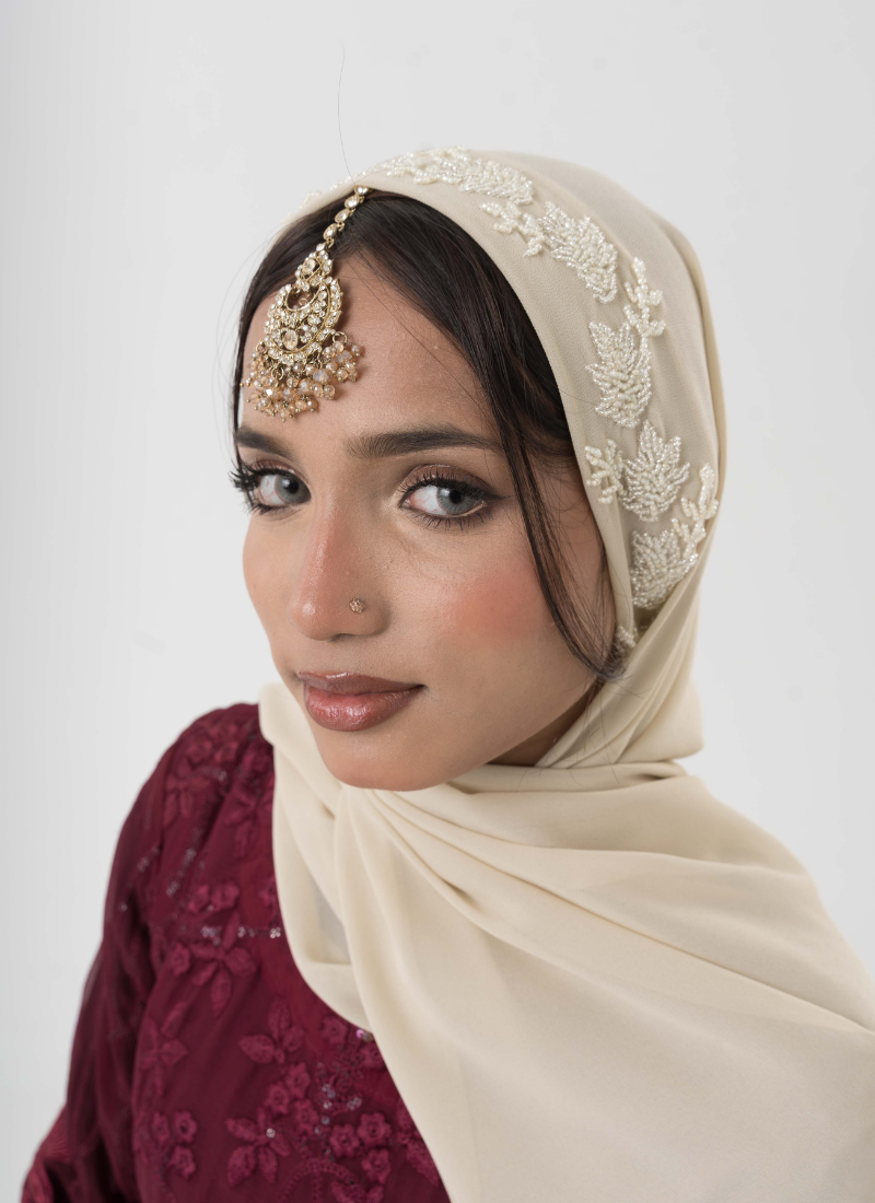 Dil-Rukh Embroidered Hijab - Beige