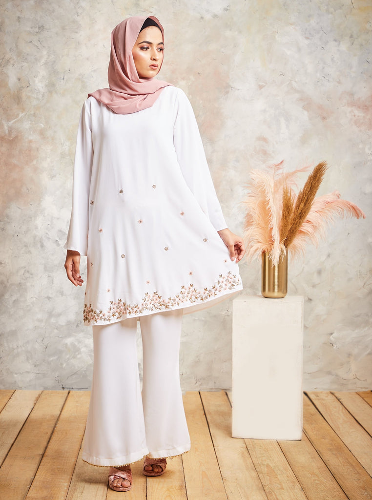 DIL KHUSH ETHNIC TOP WITH HAND EMBROIDERY - Modest Essentials